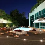 Nicotel 4*