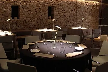 Nicotel Hotel