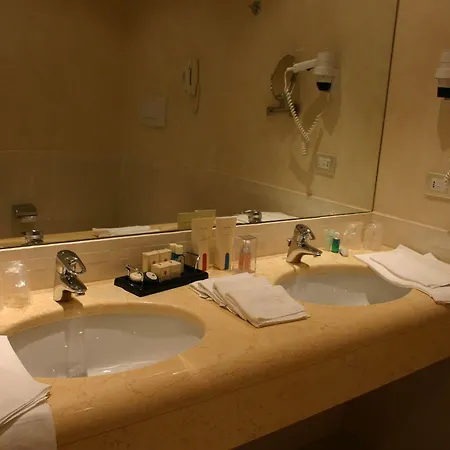 Nicotel Hotel 4*