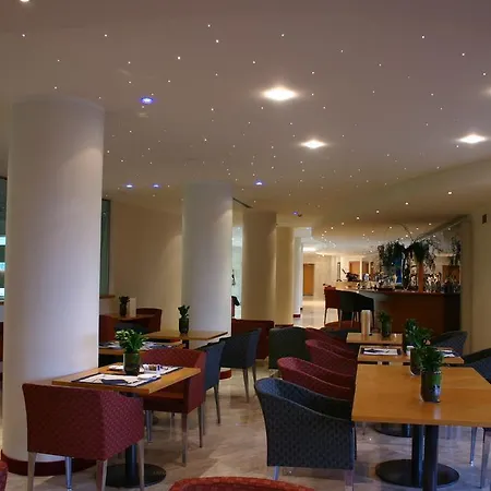 尼科泰尔比谢列酒店 酒店