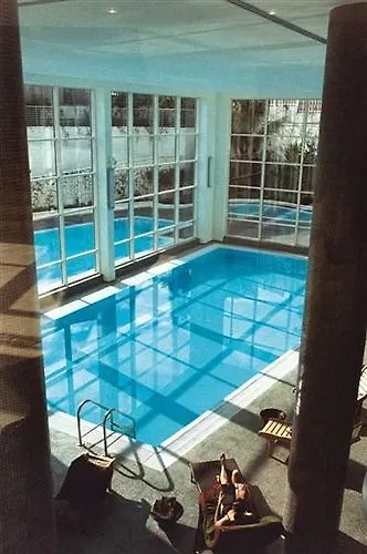 Szálloda Nicotel