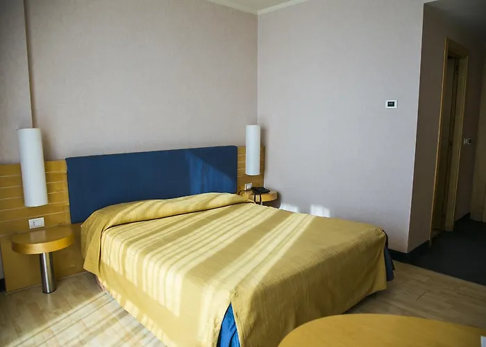 Hotel Nicotel 4*